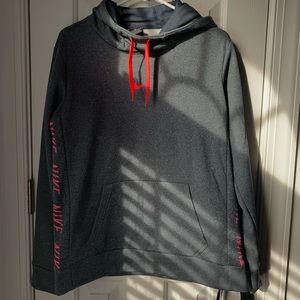grey nike sweatshirt